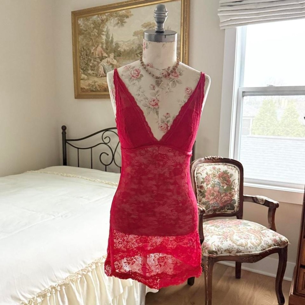 red lace slip  y2k red lace slip size‎ medium